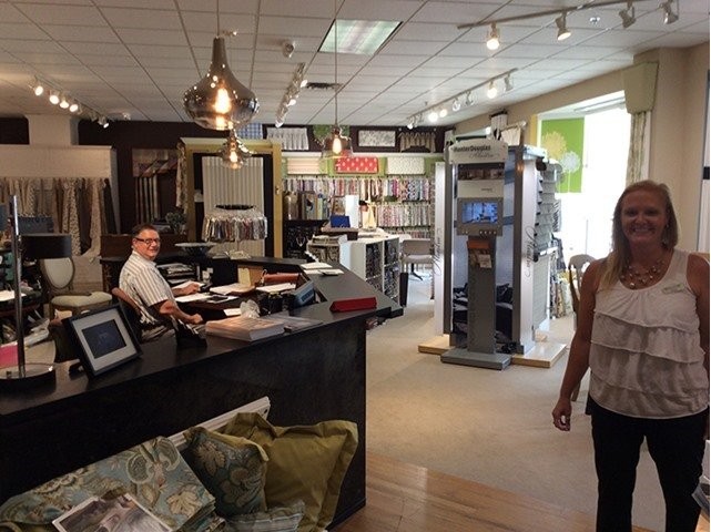 Hunter Douglas Dealer Image